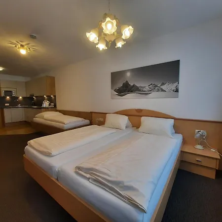 Haus Falch Maison d'hôtes Sankt Anton am Arlberg