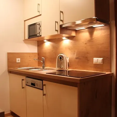 Haus Falch Guest house *