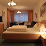 Gæstehus Haus Falch St Anton am Arlberg